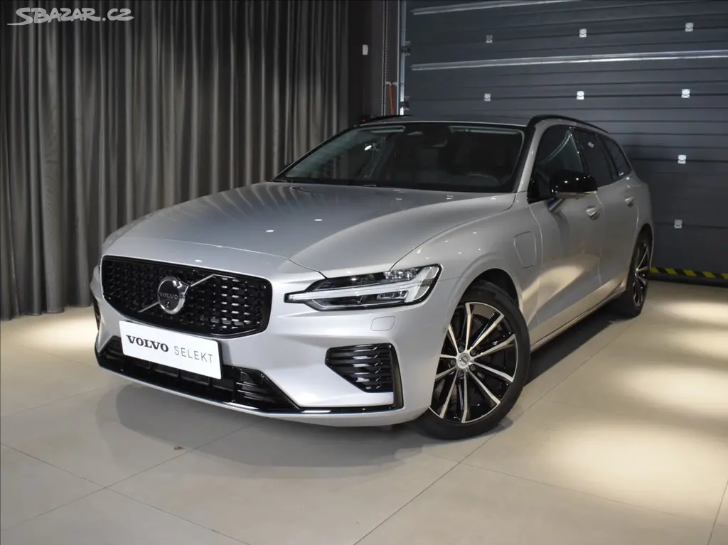 Volvo V60, 2,0 T6 AWD PLUS Bezklíč,BLIS